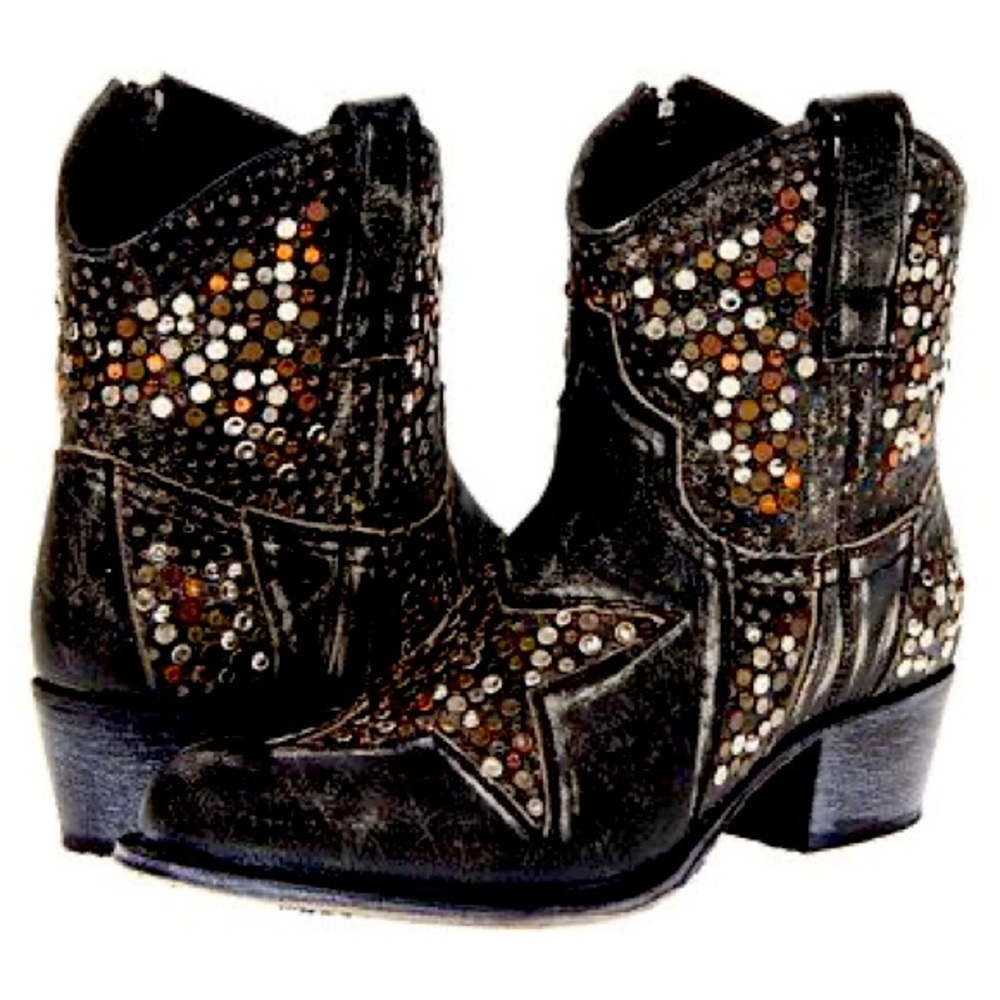 Frye Deborah Star Boots distressed classic boho